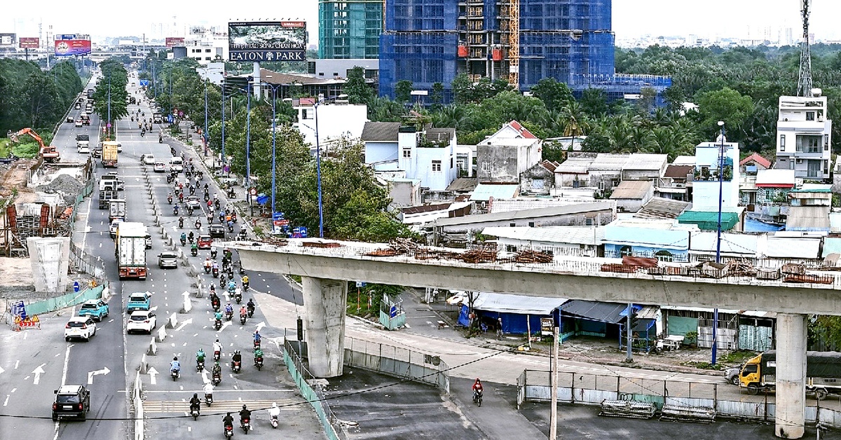 Thi công dự án trọng điểm gây hỏng mặt đường, TP.HCM yêu cầu khẩn trương khắc phục