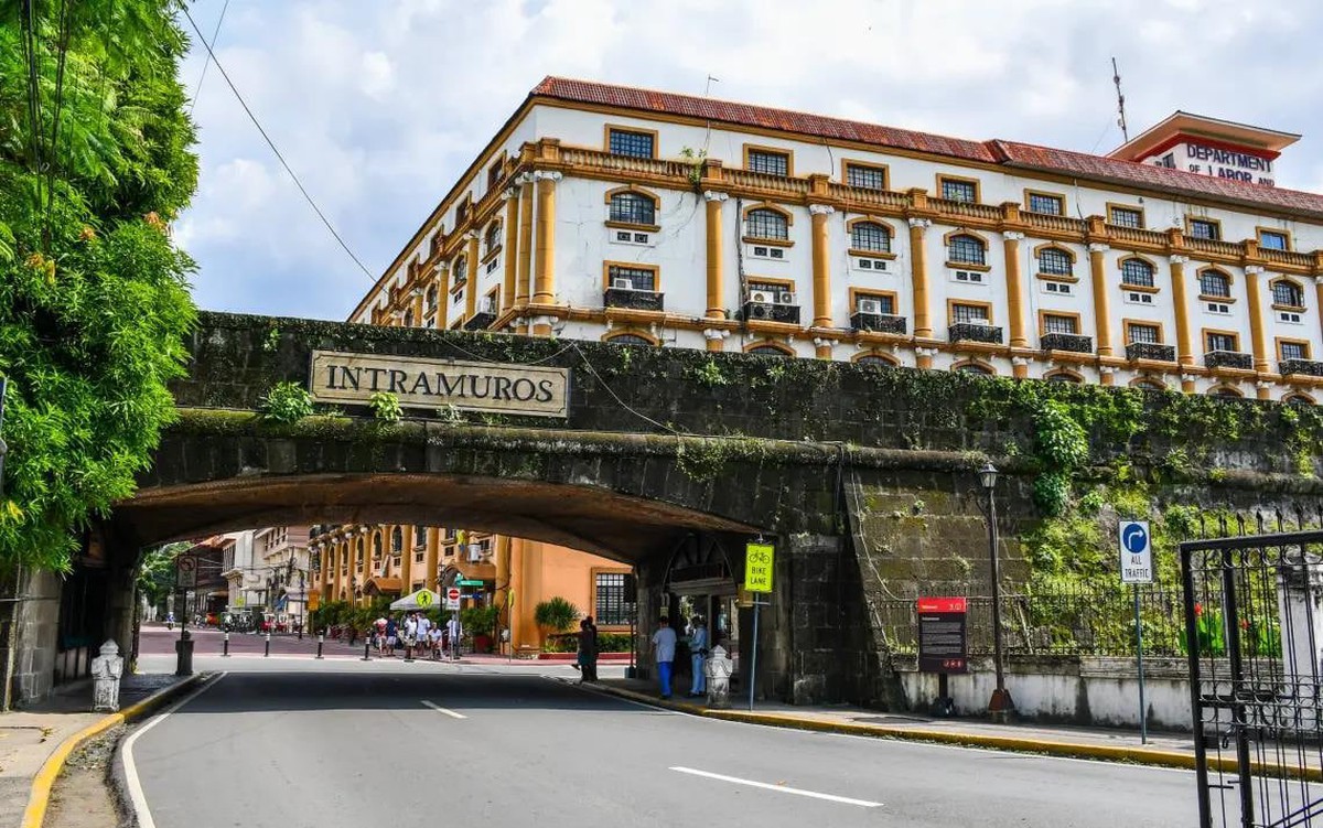 Lạc bước giữa 'Tây Ban Nha cổ kính' ngay châu Á