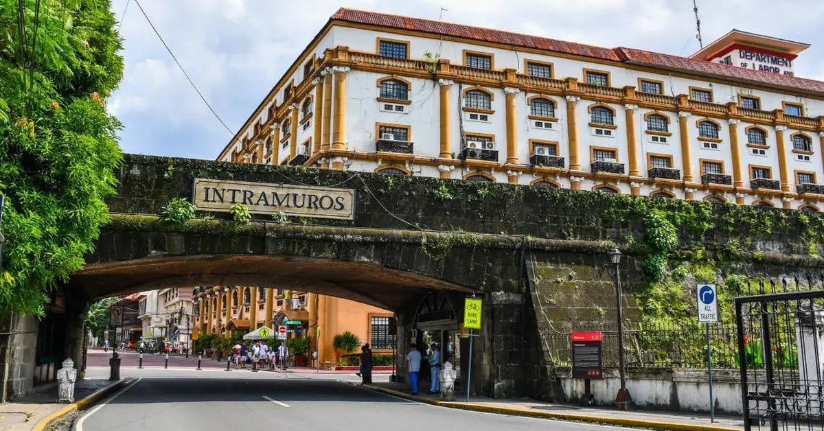 Lạc bước giữa 'Tây Ban Nha cổ kính' ngay châu Á