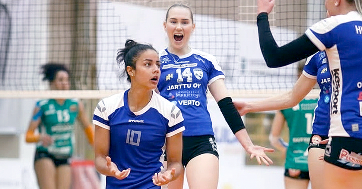 Nữ VĐV bóng chuyền Brazil bị đình chỉ thi đấu vì... giới tính