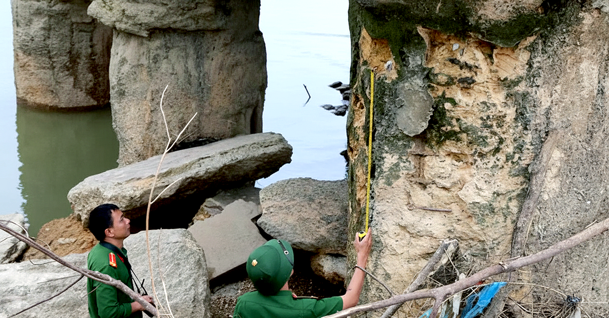 Trụ cầu sông Lô trơ lõi thép: sửa chữa, khắc phục hay xây cầu mới?