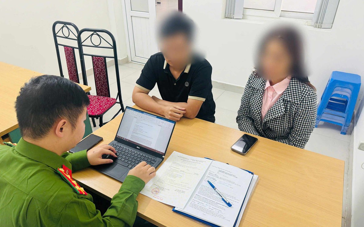 Công an làm việc với chủ, nhân viên khách sạn 'bùng' phòng của khách, phát hiện nhiều lỗi vi phạm