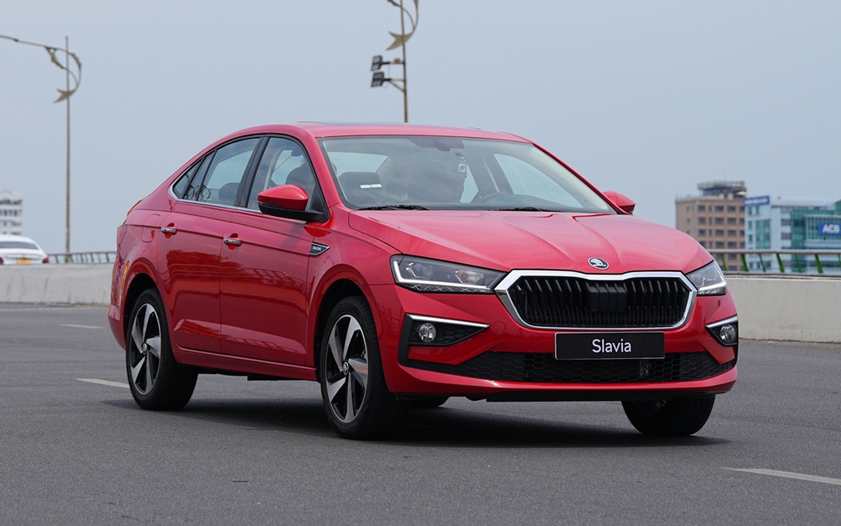 Skoda Slavia khuyến mại hàng chục triệu, đấu Vios bằng giá mềm hơn Morning, gầm cao gần như SUV