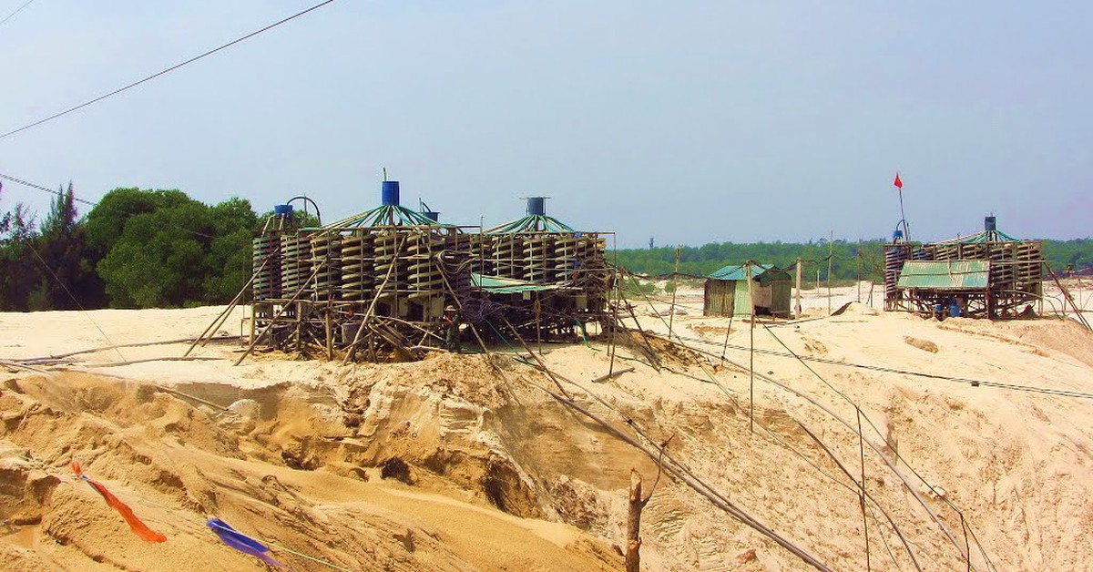 Một công ty trên sàn chỉ 2 nhân viên nhưng lãi 9 tháng tăng 3.700%