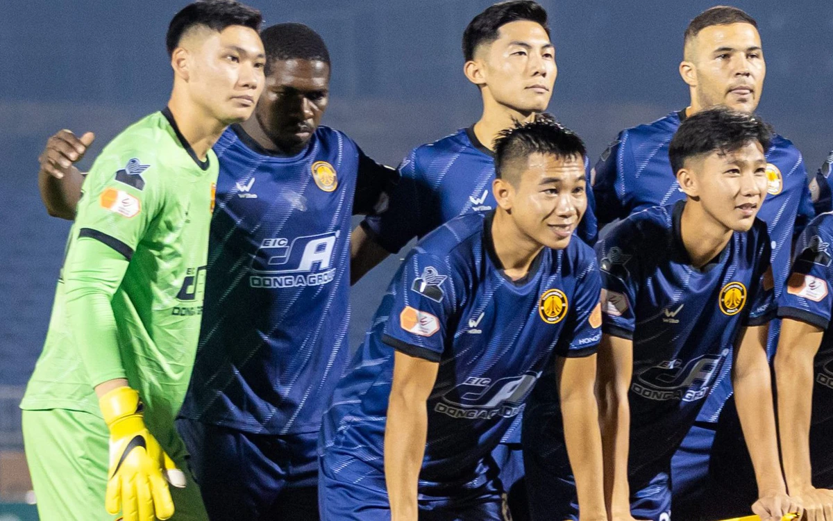 CLB Thanh Hóa lần thứ 2 bị FIFA cấm đăng ký cầu thủ mới