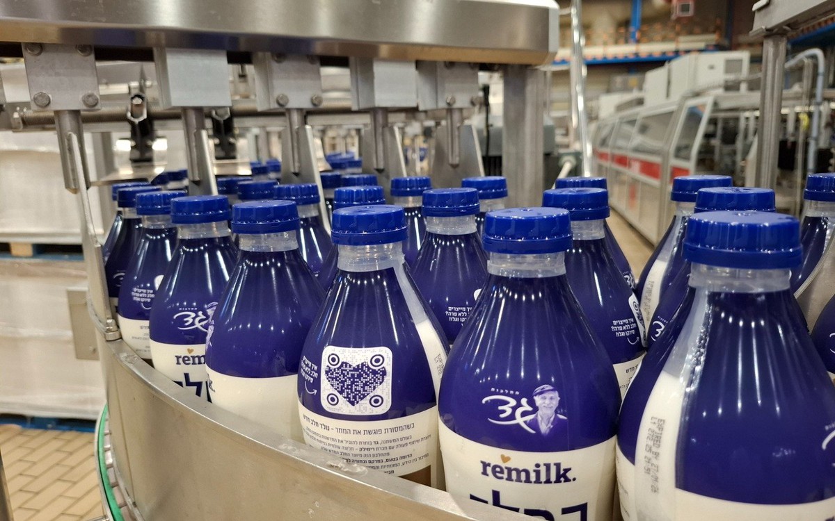 Israel sắp bán 'sữa không bò' y hệt sữa thật, không chứa lactose, cholesterol