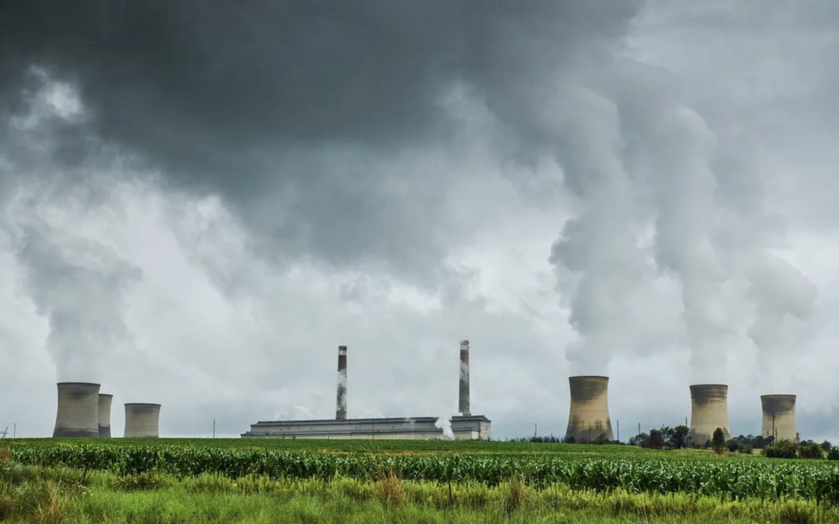 Lượng phát thải CO₂ toàn cầu đạt mức cao kỷ lục trong năm 2025