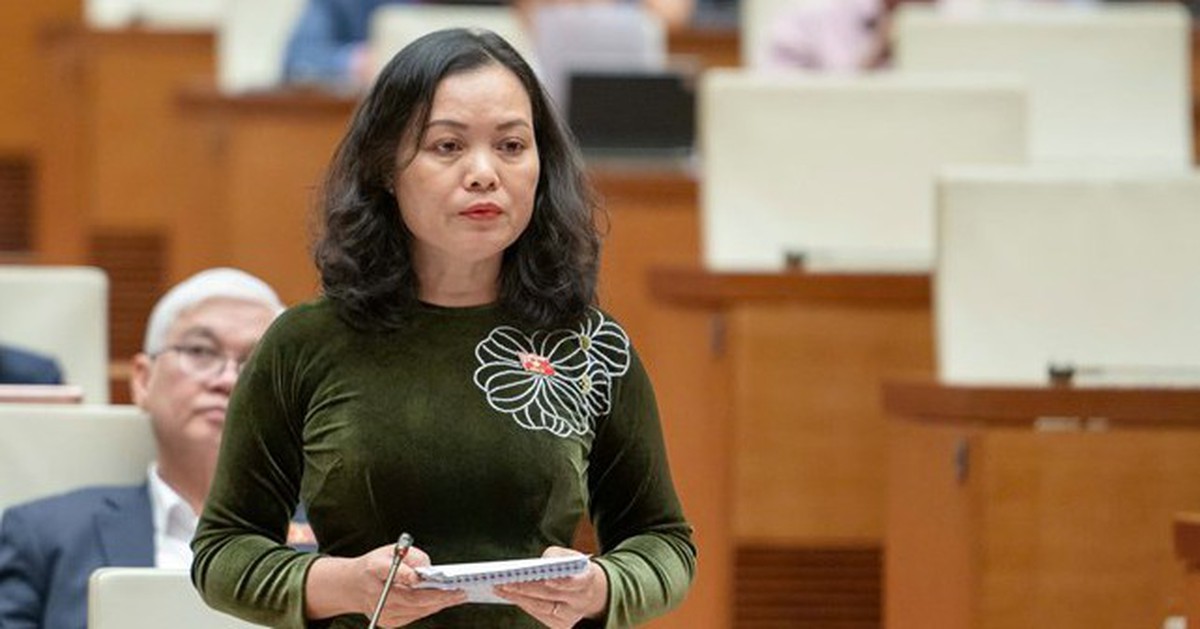 Đại biểu: 'Một chiếc váy, lọ kem, chỉ cần vài câu nói vu vơ đã có nghìn like, share và đội quân ảo'