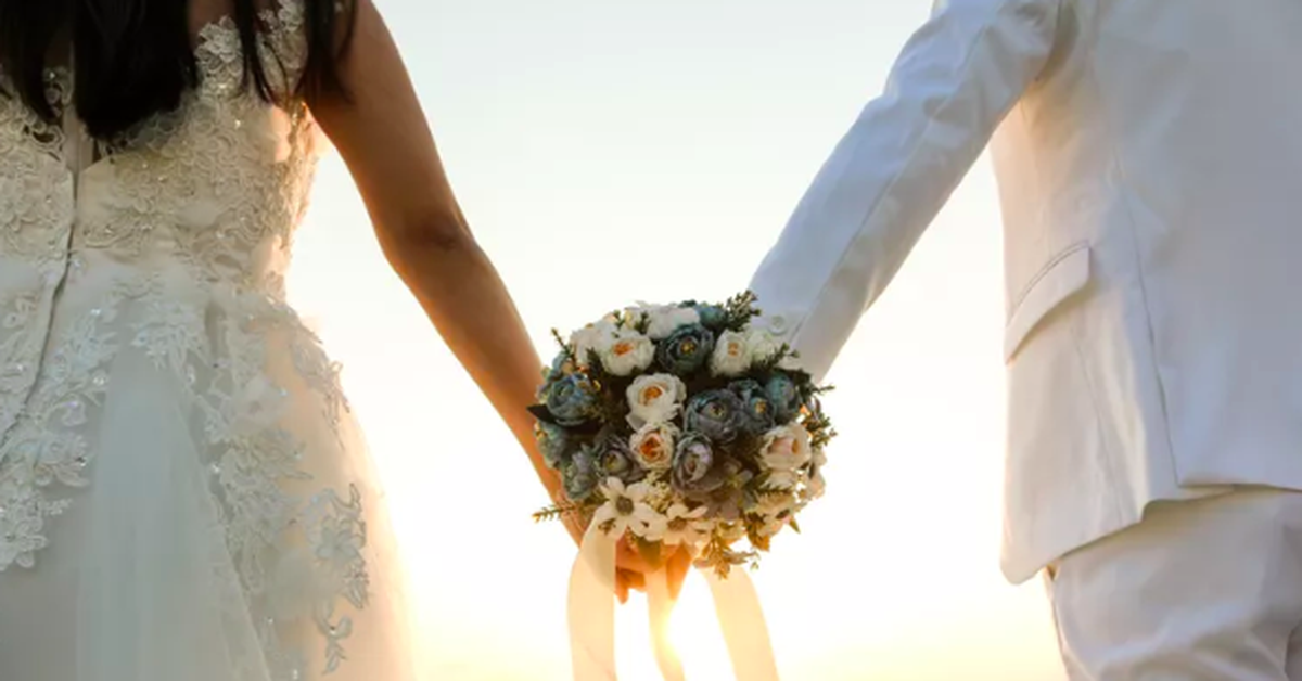 Phong bì mừng cưới là chúc phúc, sao biến thành 'thu hồi vốn'?