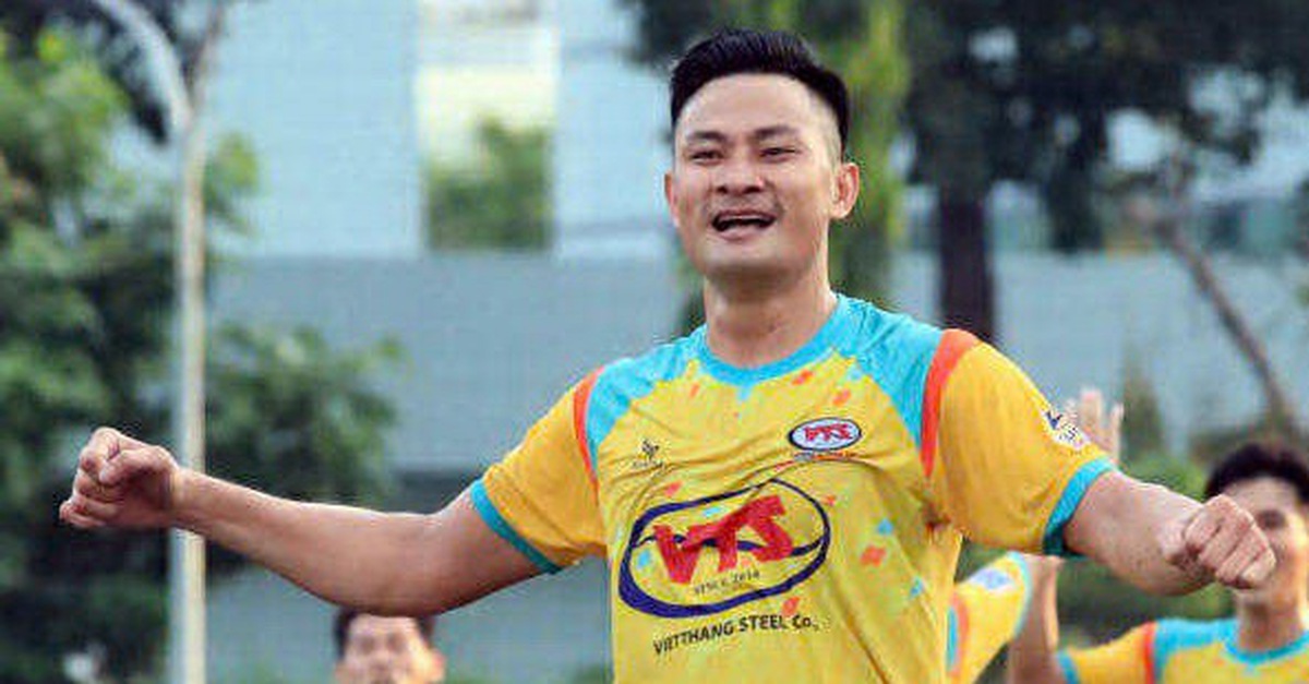 Thép Việt Thắng vô địch Cúp bóng đá 7 người phía Nam