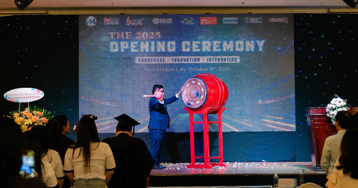 Viện Đào tạo Quốc tế tổ chức lễ khai giảng chào đón 130 sinh viên