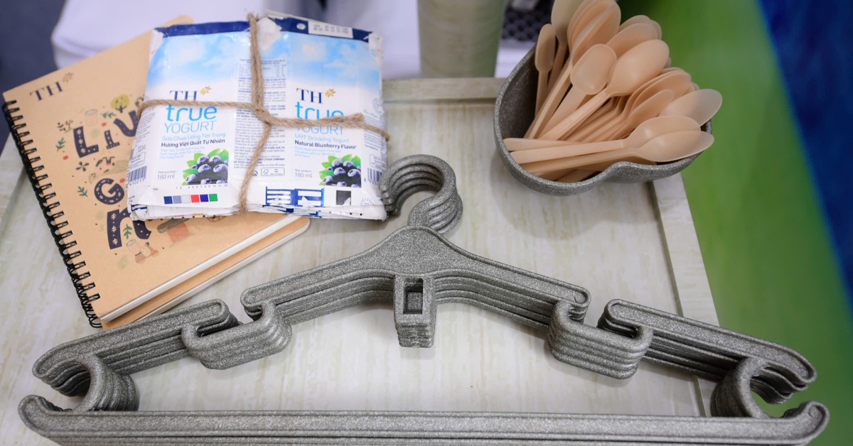 Từ vỏ hộp sữa bỏ đi đến những món đồ hữu dụng