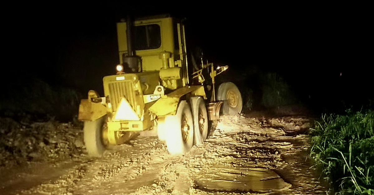 Mưa lớn ở Khánh Hòa, nhiều đoạn quốc lộ 1 bị ngập, đèo Khánh Sơn trên tỉnh lộ 9 sạt lở