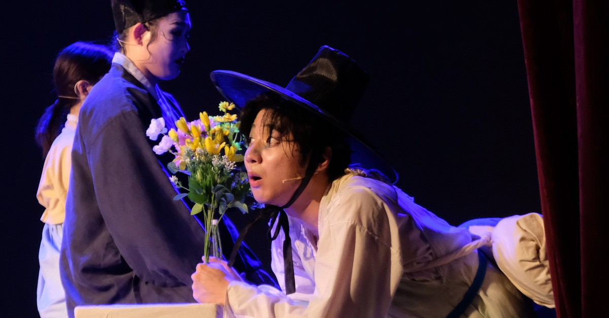 Thú vị câu chuyện đi tìm tình yêu chân thành của đoàn kịch Hàn Quốc