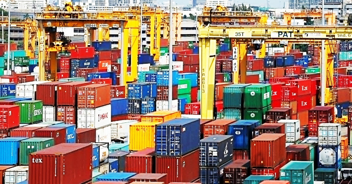 Thái Lan dẹp loạn hàng ngoại giá rẻ