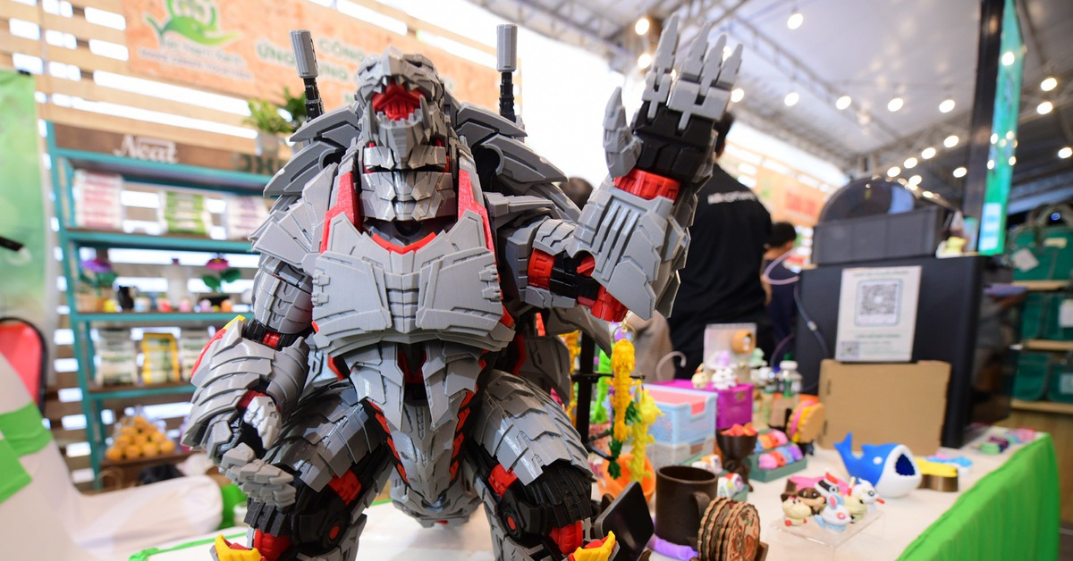 Ngỡ ngàng với độ 'xịn, mịn' của sản phẩm tái chế