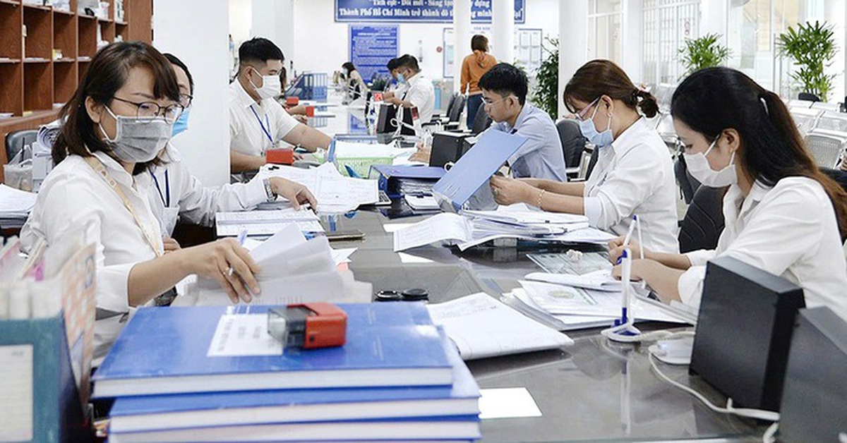 Tin tức sáng 17-11: Đề xuất 9 nhóm giấy tờ không phải mang đi khi làm thủ tục hành chính