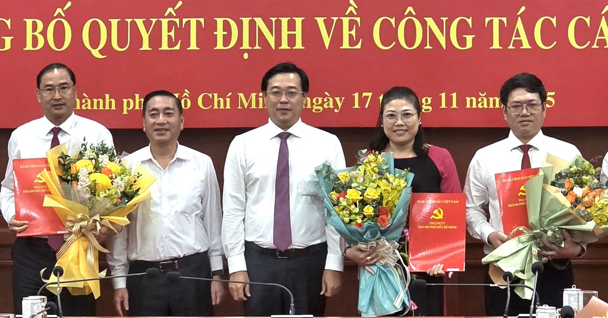 Thành ủy TP.HCM chỉ định, điều động 9 lãnh đạo sở ngành, xã phường