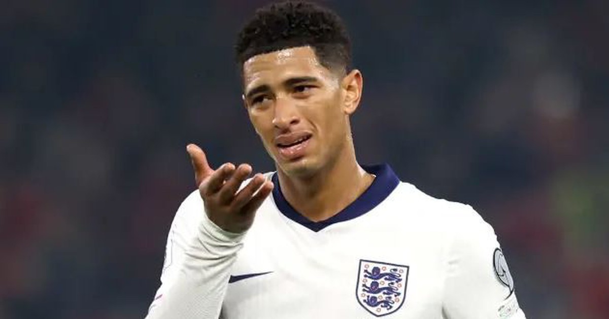 Cáu kỉnh khi bị thay ra, Bellingham bị HLV tuyển Anh Tuchel dằn mặt