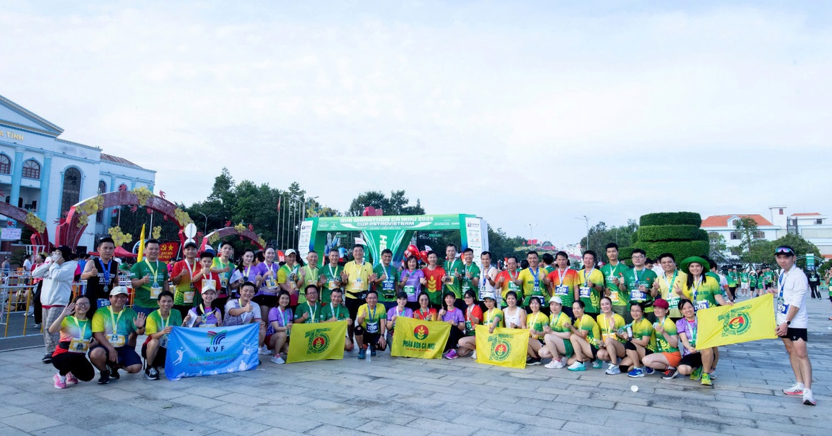 PVCFC - Nhà tài trợ Kim cương Giải Marathon Cà Mau 2025