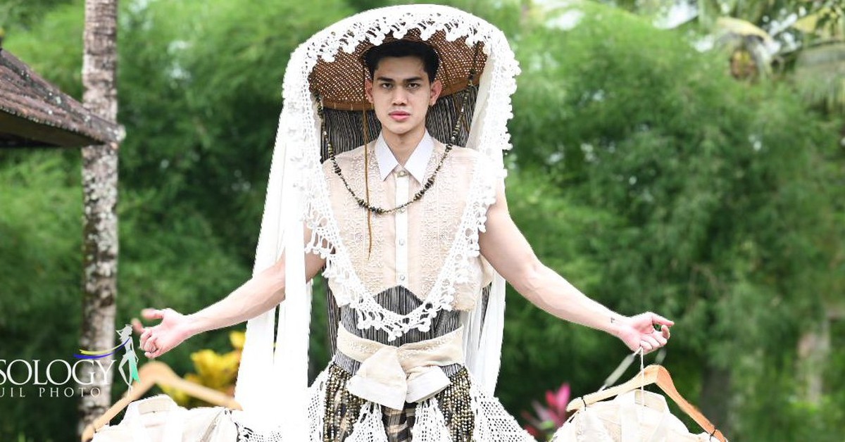 Trang phục dân tộc Man of the Year 2025 bị chê thiếu nam tính