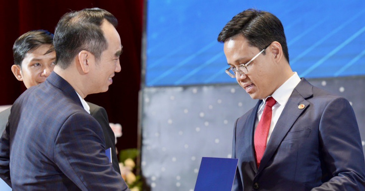 Doanh nhân trẻ TP.HCM hợp nhất, ra mắt chi hội Bình Dương