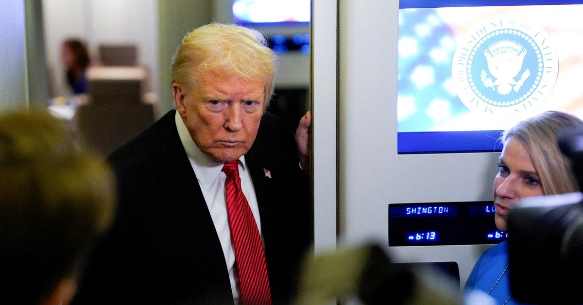 Ông Trump gây sốc khi gọi nữ phóng viên Bloomberg là 'đồ con heo', đòi tước giấy phép đài ABC News