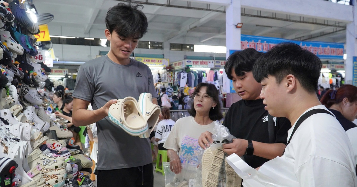 Xóa bỏ thuế khoán với hộ kinh doanh, Đà Nẵng thành lập tổ hỗ trợ người dân kê khai