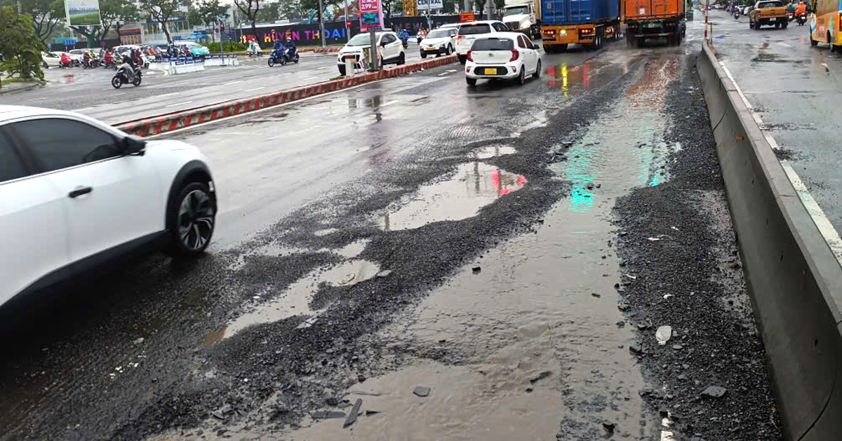 Đường huyết mạch ở trung tâm Đà Nẵng lại xuất hiện đoạn như ‘ruộng cày’
