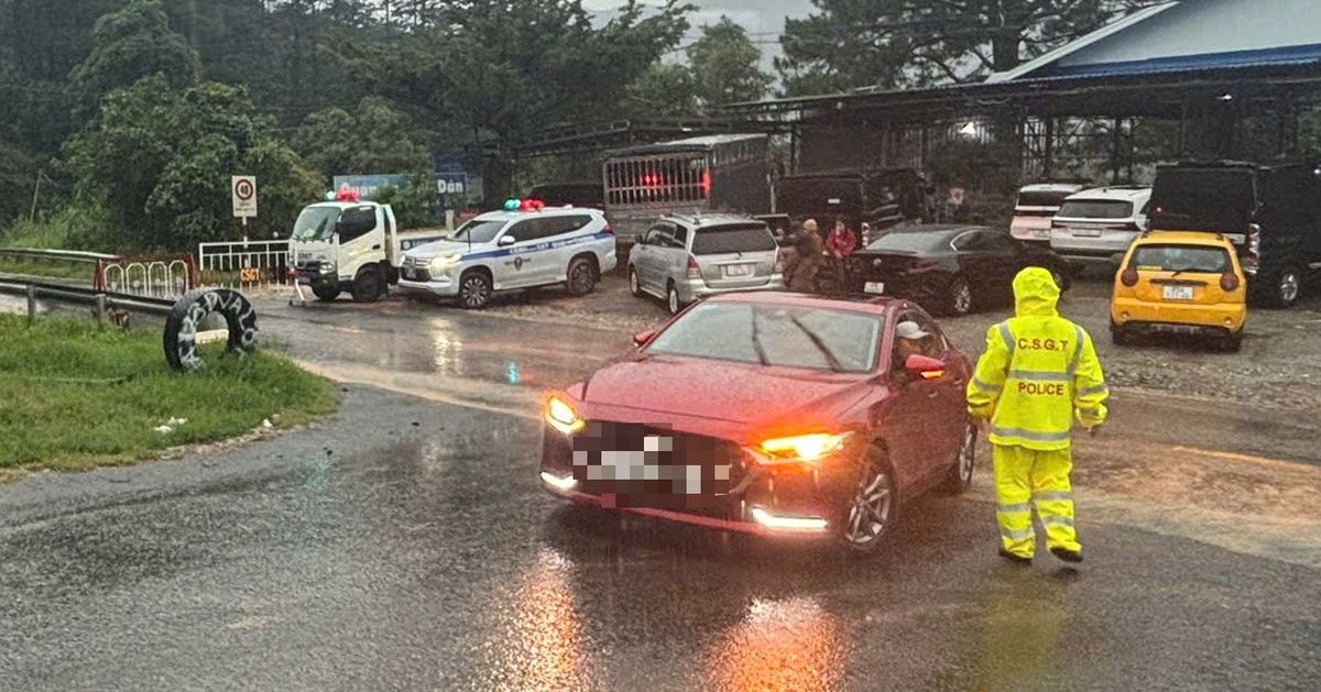 Đóng đèo Sông Pha đến 21-11 vì xuất hiện hơn 15 điểm sạt lở