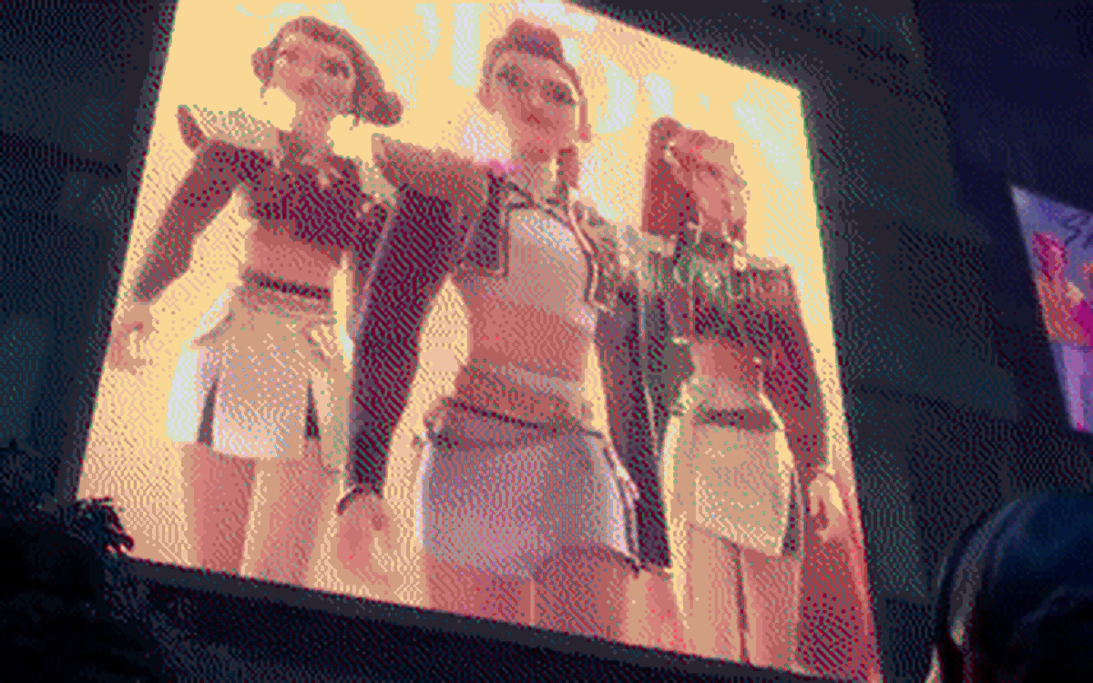 Trường học ở Anh cấm học sinh hát K-pop Demon Hunters vì vấn đề tôn giáo