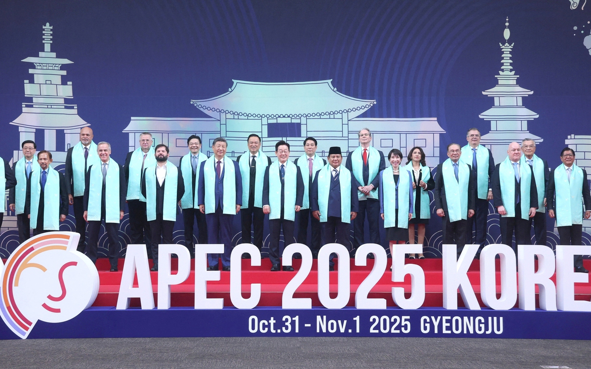 APEC kêu gọi hợp tác trước biến động