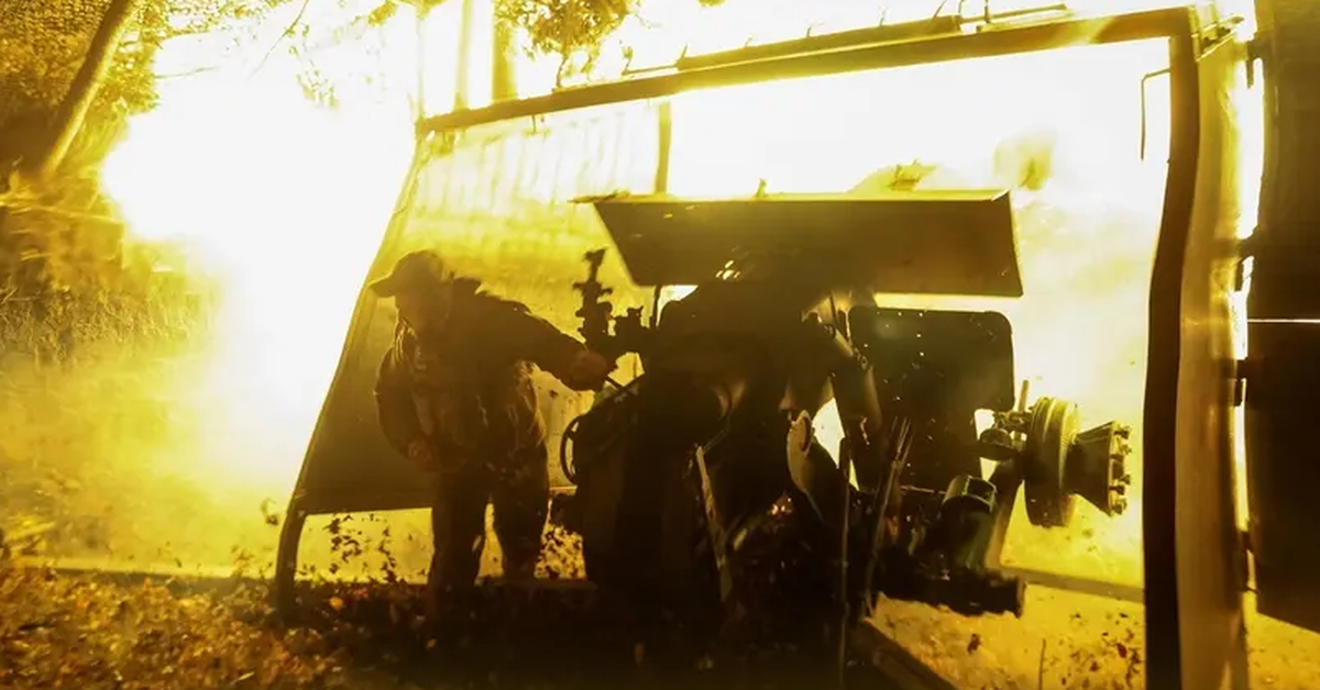 Hàng trăm drone Ukraine 'tổng tấn công' cảng dầu Nga ở Biển Đen