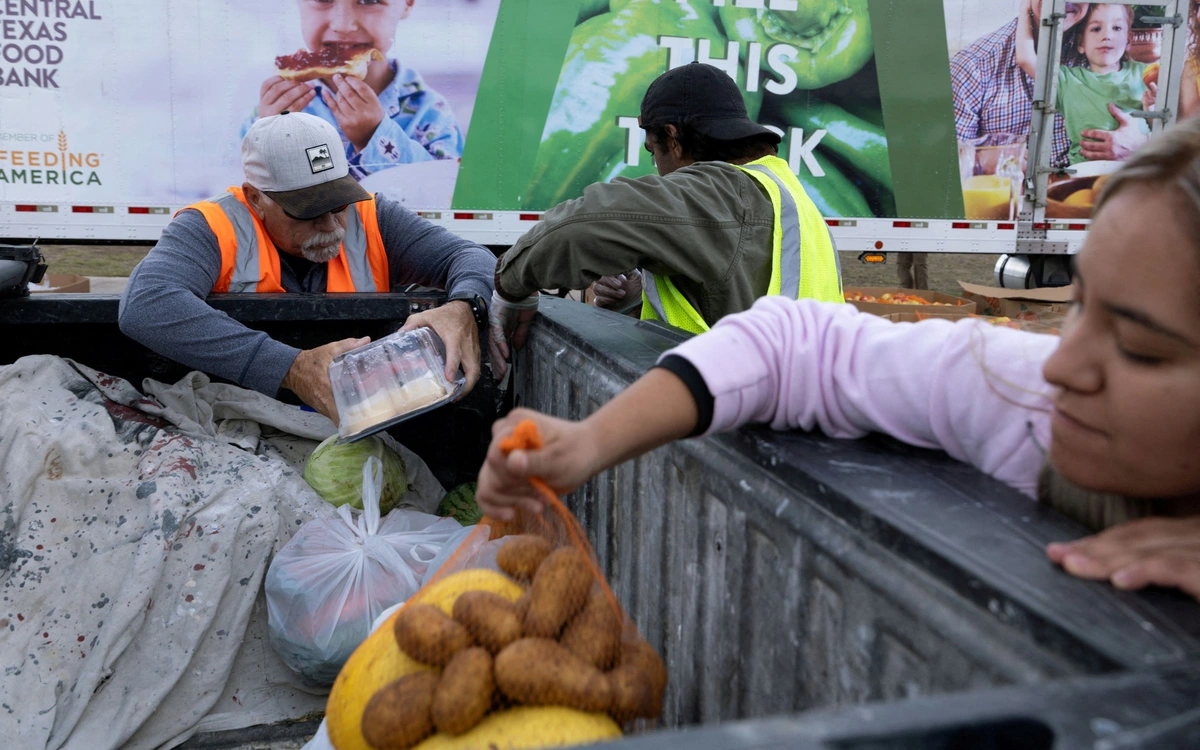 Hàng triệu người Mỹ trước nguy cơ bị đói vì chính phủ đóng cửa