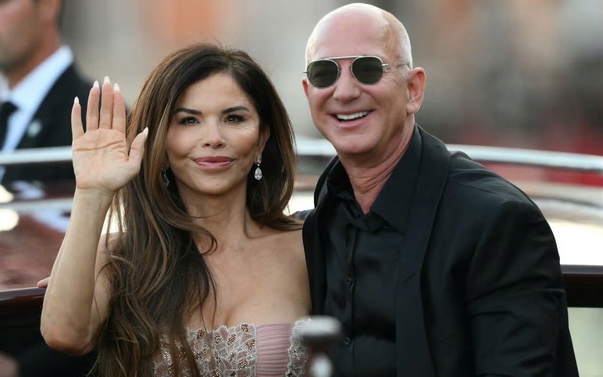 Vợ chồng tỉ phú Jeff Bezos đang đặt dấu chấm hết cho Met Gala?