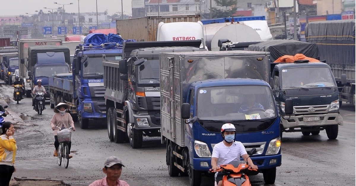 Tách làn ô tô và xe máy quốc lộ 51 hiệu quả, TP.HCM kiến nghị Đồng Nai cùng áp dụng