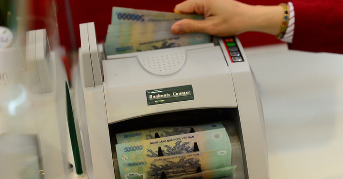 Công ty lãi đậm nhờ bán cổ phần dù mục tiêu cả năm chỉ 12 triệu đồng