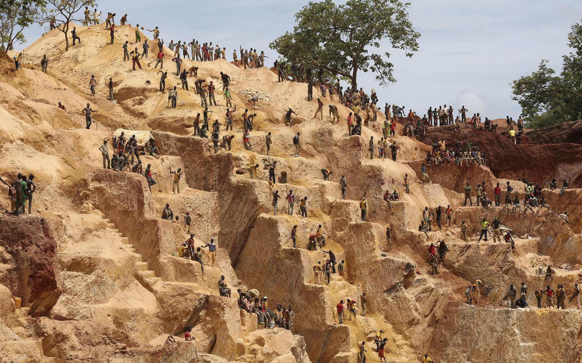 Công dân đào vàng trái phép tại Cộng hòa Trung Phi, Trung Quốc cảnh báo khẩn