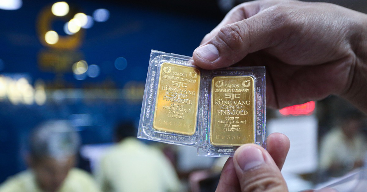 Giá vàng miếng SJC về dưới 150 triệu đồng/lượng