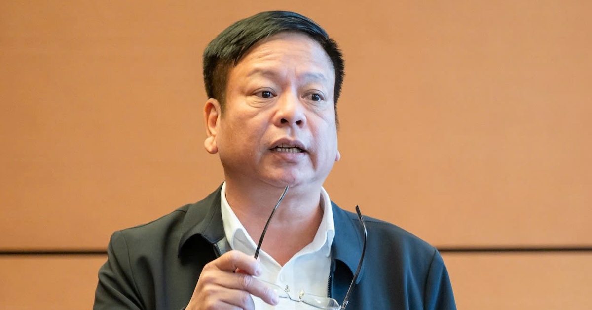 Dự luật đưa nội dung cơ bản AI vào giáo dục phổ thông, đại biểu nói "cần cân nhắc kỹ"