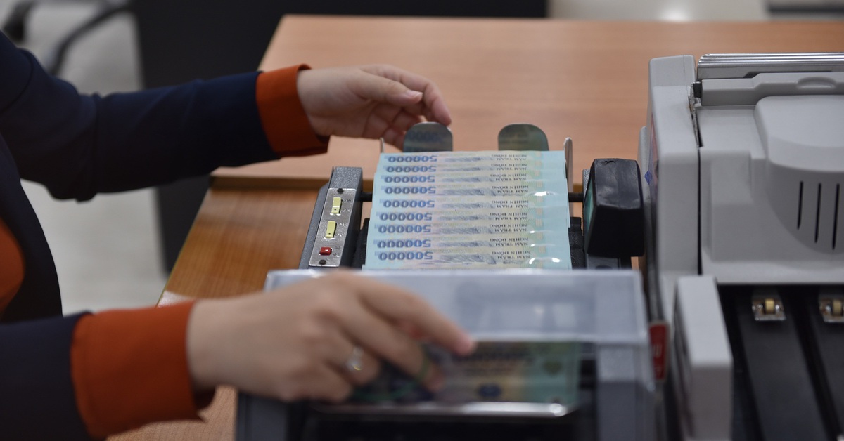 Lãi suất huy động đồng loạt đi lên