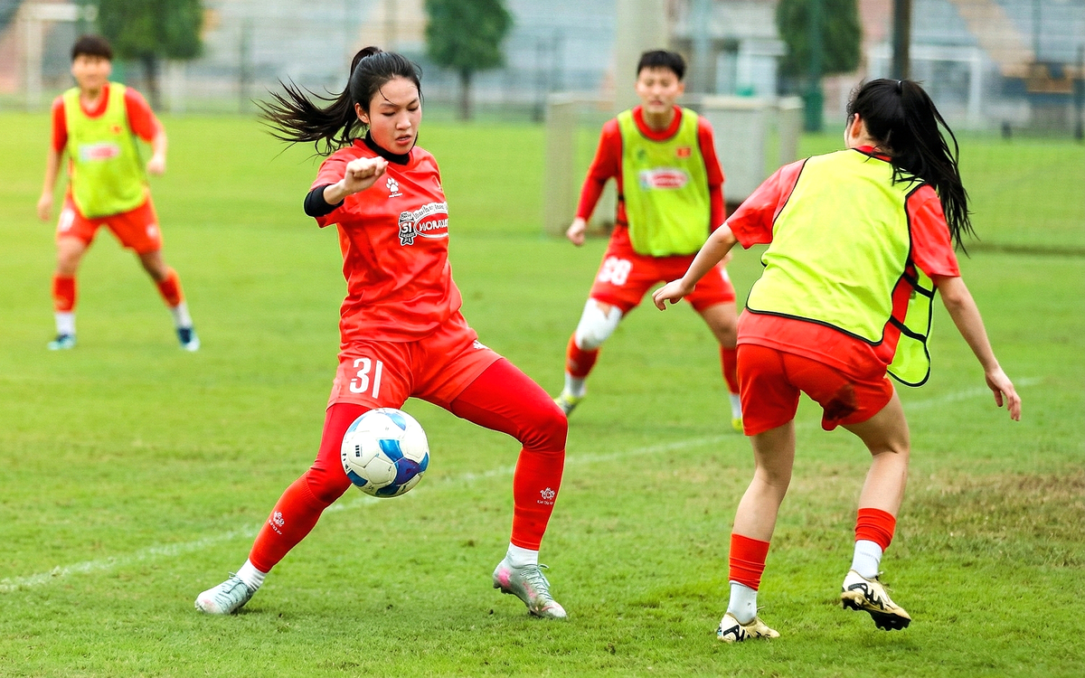 Tuyển nữ Việt Nam "luyện công" tại Nhật Bản