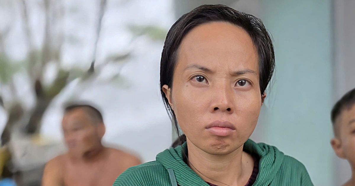 Chồng qua đời sau khi đưa vợ và hai con đi tránh lũ