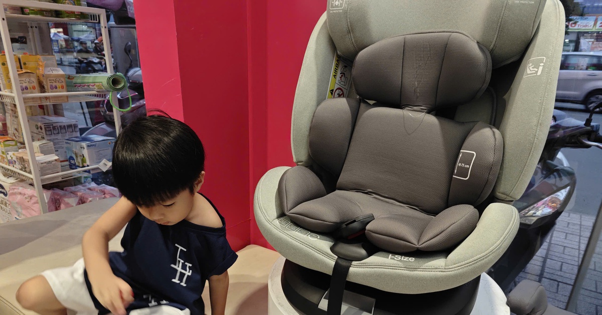 Thị trường ghế an toàn cho trẻ ngồi ô tô 'tăng nhiệt', hãng xe nói gì trước quy định mới?