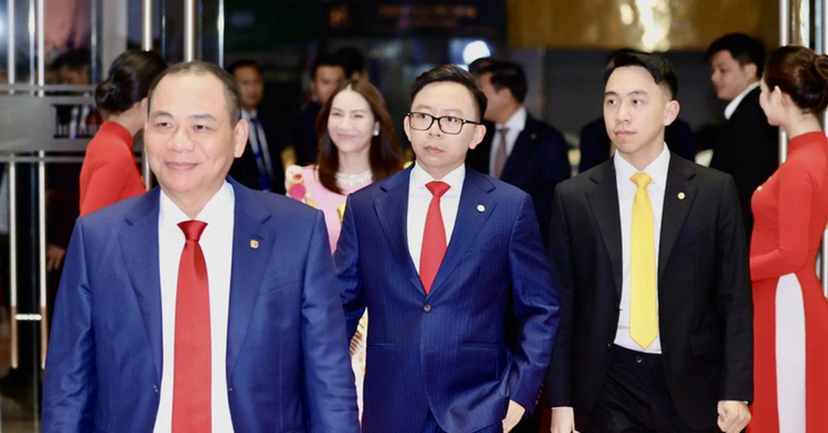 Con trai tỉ phú Phạm Nhật Vượng làm Tổng giám đốc công ty thép thay ông Đỗ Tiến Sĩ