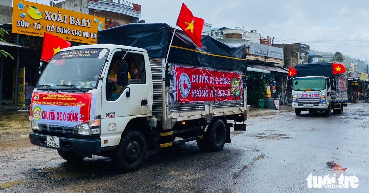 Ước có nhiều tiền để có thể giúp bà con miền Trung nhiều hơn