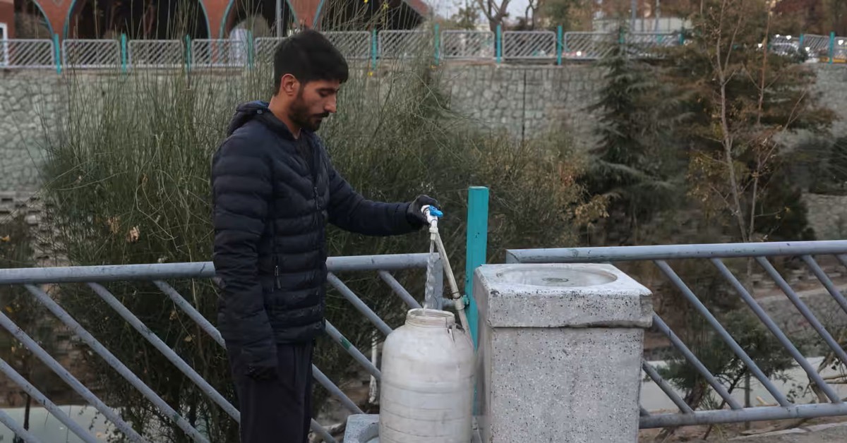 Tehran hạn hán hơn 2 tháng, Tổng thống kêu gọi sơ tán thủ đô