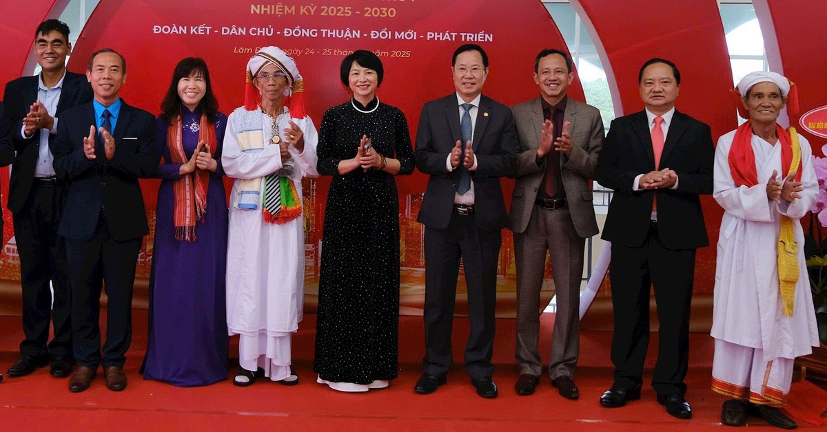 Bà Phạm Thị Phúc tiếp tục giữ chức Chủ tịch Ủy ban MTTQ Việt Nam tỉnh Lâm Đồng