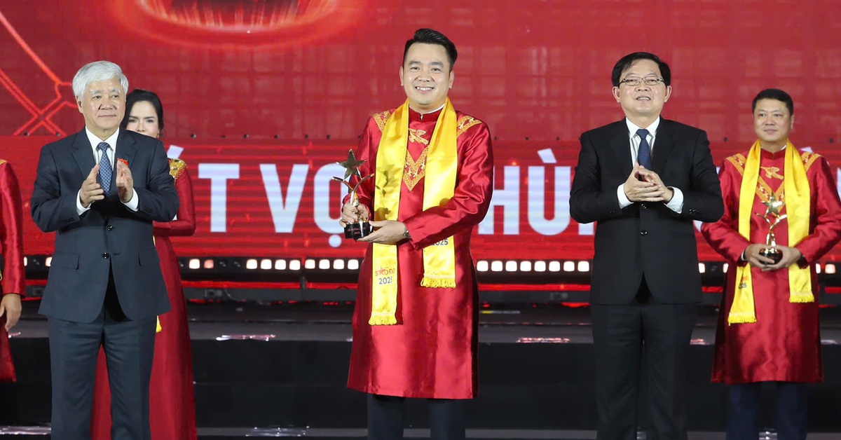 Trao giải Sao Đỏ cho 10 doanh nhân quản lý các doanh nghiệp tổng tài sản trên 2,8 triệu tỉ đồng
