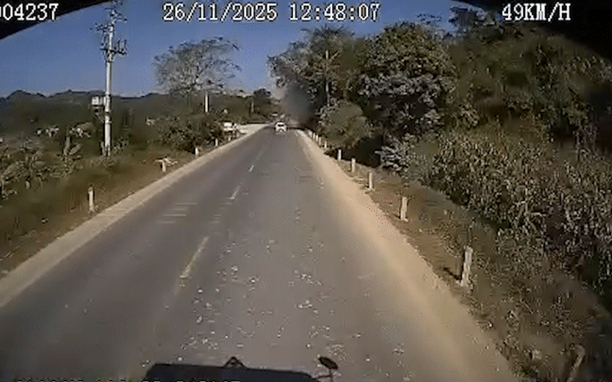 Tạm giữ khẩn cấp lái xe trong vụ va chạm 4 người chết ở Lạng Sơn